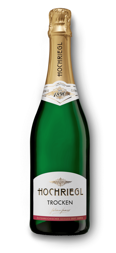 Eine Flasche Hochriegl Trocken Betaut