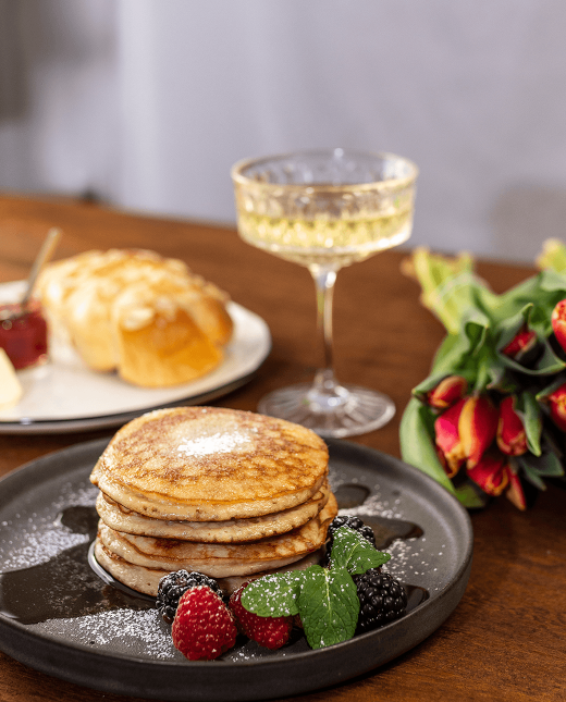 Hochriegl Cuvée Sophie zu köstlichen Pfannkuchen