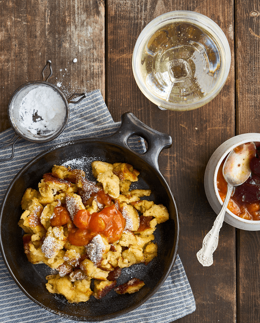 Ein Kaiserschmarrn mit Hochriegl Cuvée Sophie